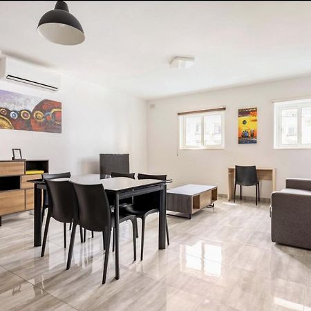 F8 Modern And Bright Apartment In Malta Msida Dış mekan fotoğraf